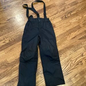 Girls black snow pants with suspenders